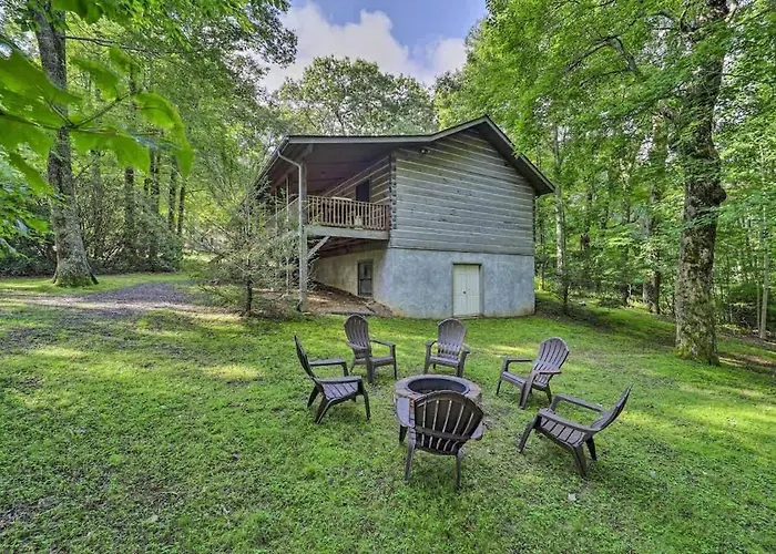 Cozy \'Grey Fox\' Cabin Between Boone & Blowing Rock
